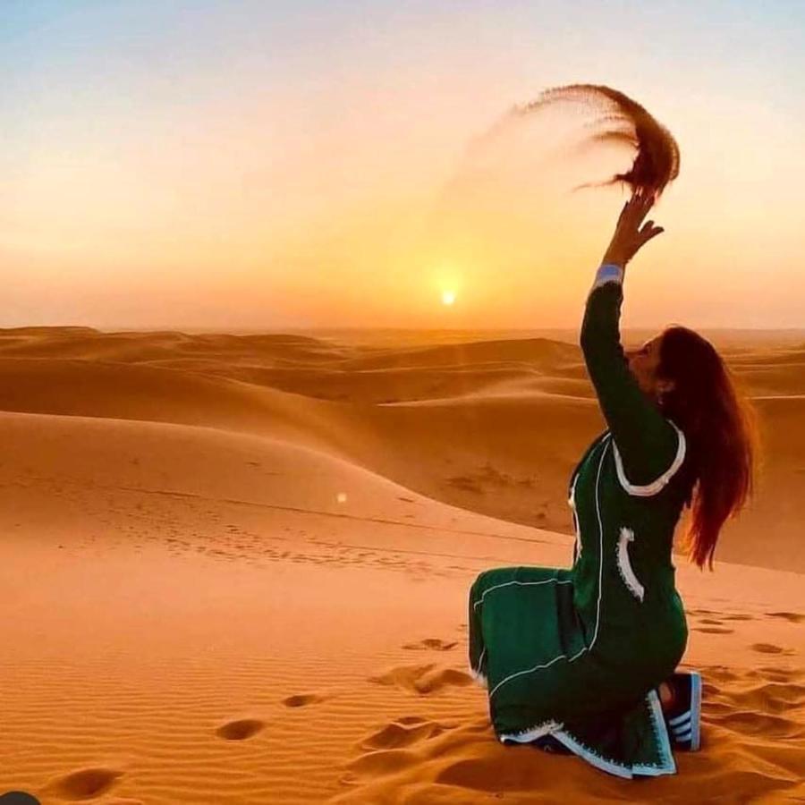 Original Luxury Camp Hotel Merzouga Ngoại thất bức ảnh