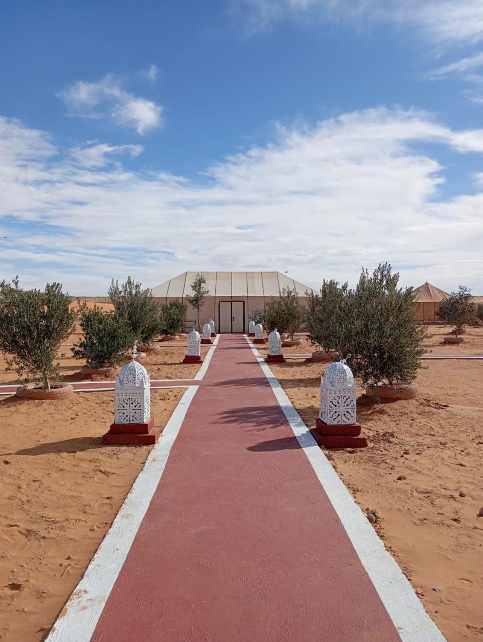 Original Luxury Camp Hotel Merzouga Ngoại thất bức ảnh